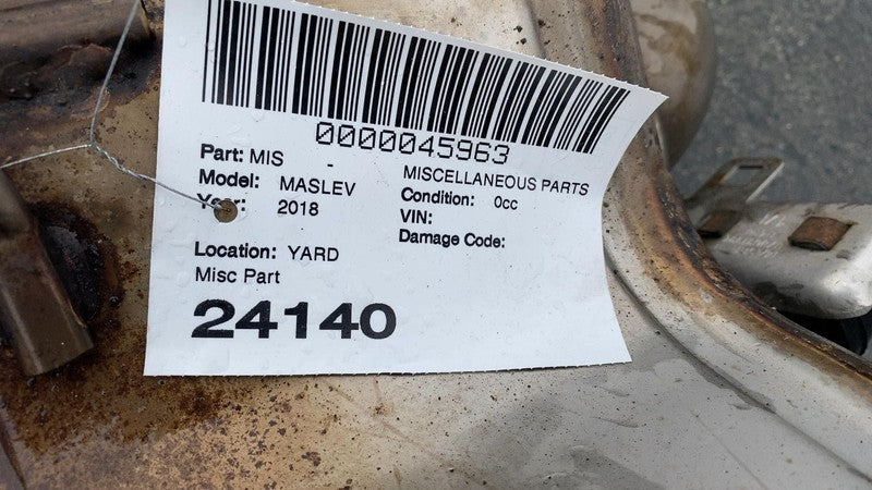 ⭕ 17-20 Maserati Levante Rear Right Exhaust Muffler Silencer w/ Tube Tail Pipe