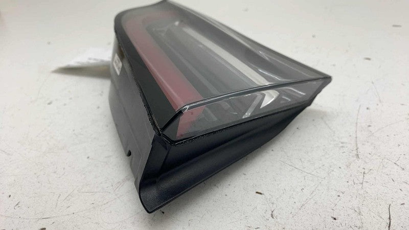 1077401-00-E ⭕ 2017-2023 Model 3 Rear Left Inner Taillight LED Tail Lamp 3-Pin 1077401-00-E