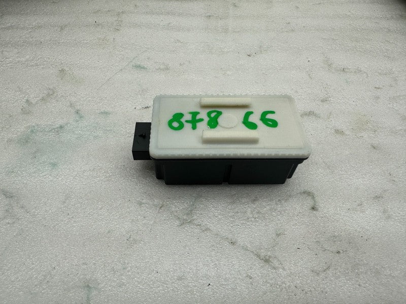 111858000C ⭕17-23 Model 3 Tire Pressure Monitoring Module Sensor TPMS Receiver 1118580-00-C