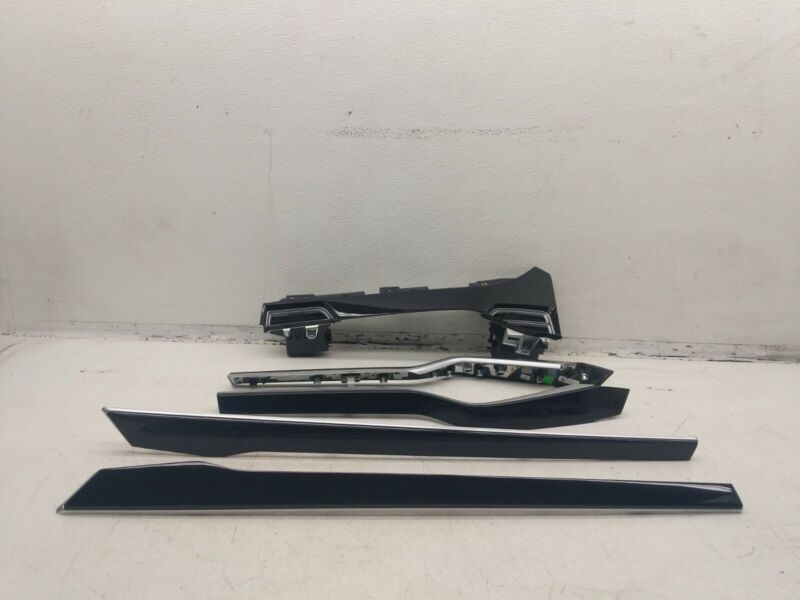 1035826-10-A 16-20 Model X SET of Front & Rear Door Mold with Right Dash AC Vent 1042774-10-C