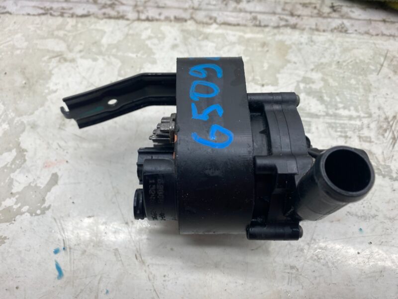 2012 2013 2014 2015 Tesla Model S MS Battery Water Pump Coolant System Assembly