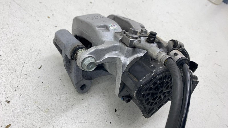 ⭕ 2025-2026 Tesla Model Y Rear Driver Side Caliper w/ Brake Line Hose 