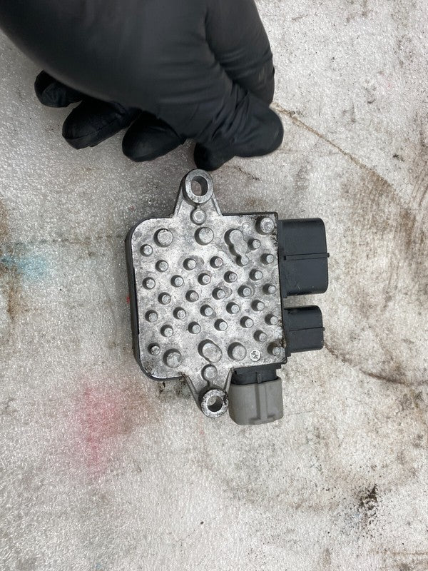 600895300B ⭕ 12-20 Model S Left or Right Cooling Fan Relay Control Module Unit 6008953-00-B