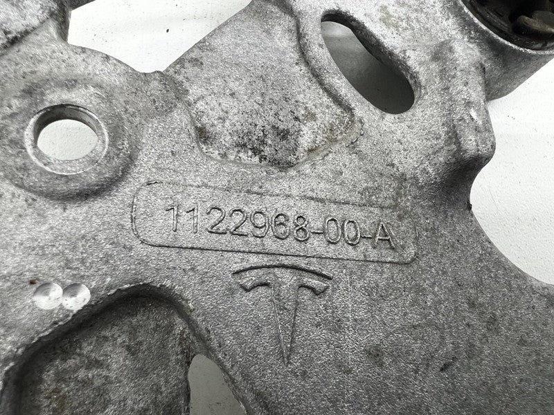 ⭕ 17-23 Model 3 HVAC A/C Air Compressor Body Bracket Mount Support 112