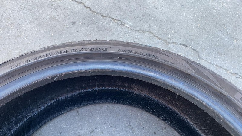 Lionhart LH-5 Tire 245/35ZR21 96W