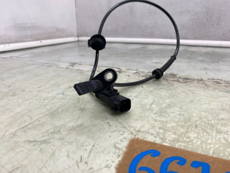 6006366 00 B ⭕ 12-15 Model S Rear Left or Right Anti-Lock ABS Wheel Speed Sensor 6006366-00-B