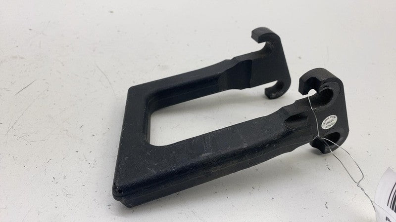 ⭕ 2024 Tesla Cybertruck Front Right Side Subframe Recovery Tow Hook 12