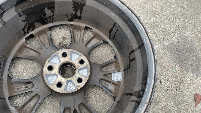2019 2020 2021 2022 2023 2024 Subaru Forester Alloy Wheel Rim 18" inch 18x7J OEM