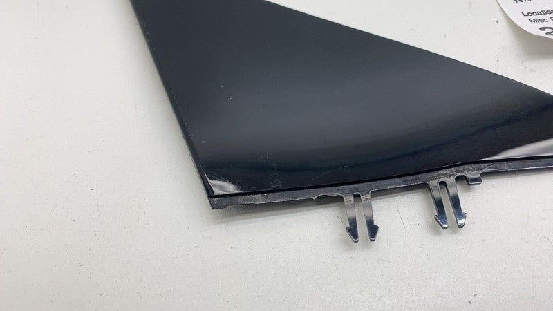 2287.3014 ⭕2017-2023 Tesla Model 3 M3 Front Right Door Wing Mirror Triangle Cover Trim OEM