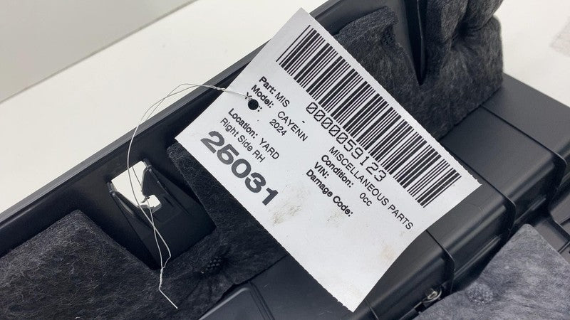 9Y0 864 483 G ⭕ 2019-2024 Porsche Cayenne Rear Trunk Lower Sill Scuff Trim Panel 9Y0864483G