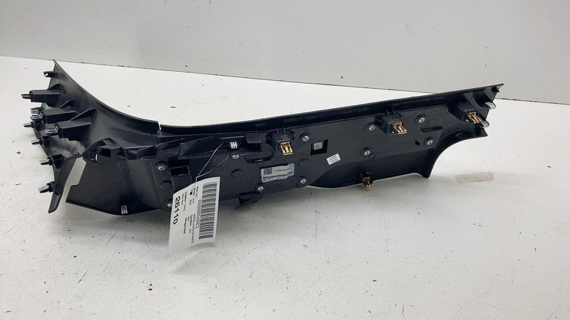 C100219779C ⭕ 25 Rivian R1S Rear Right Scuff Plate Panel w/ C-Pillar Cover Trim C100219779-C