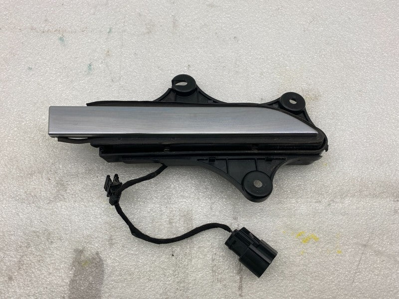 104515898A ⭕2016-2020 Tesla Model X Rear Side Exterior Outer Door Handle Right 1045158-98-A