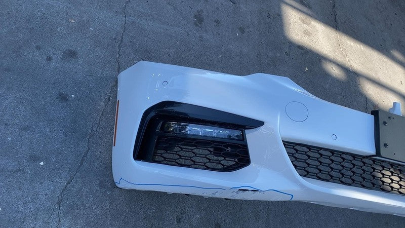 2018-2020 BMW 530e Front Bumper Cover Assy w Park Sensor & Park Light  White 300