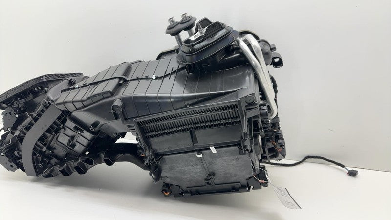 16477503 ⭕ 2019-2024 Porsche Cayenne Heater Blower Motor Housing Box Assembly 4K1820001AB