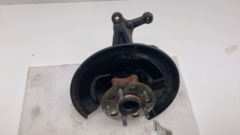 ⭕ 18-20 Toyota CHR Rear Passenger Side Spindle Knuckle w/ Hub & Shield Right RH