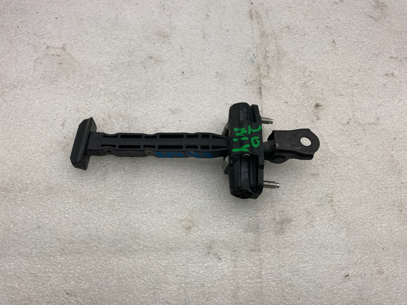 150068200B ⭕ 2020-2024 Tesla Model Y MY Front Left or Right Door Check Strap Stopper LH=RH