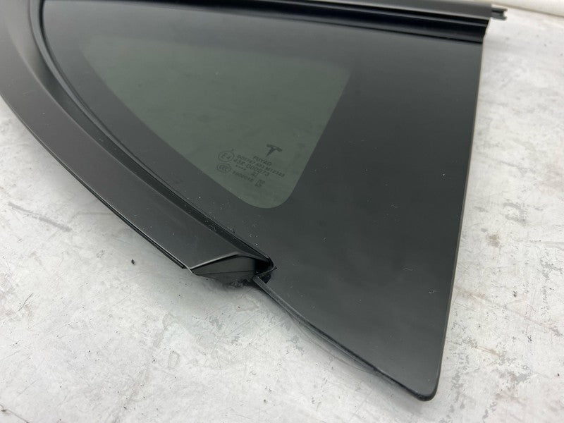 2020-2023 Tesla Model Y MY Rear Passenger Side Quarter QTR Window Glas
