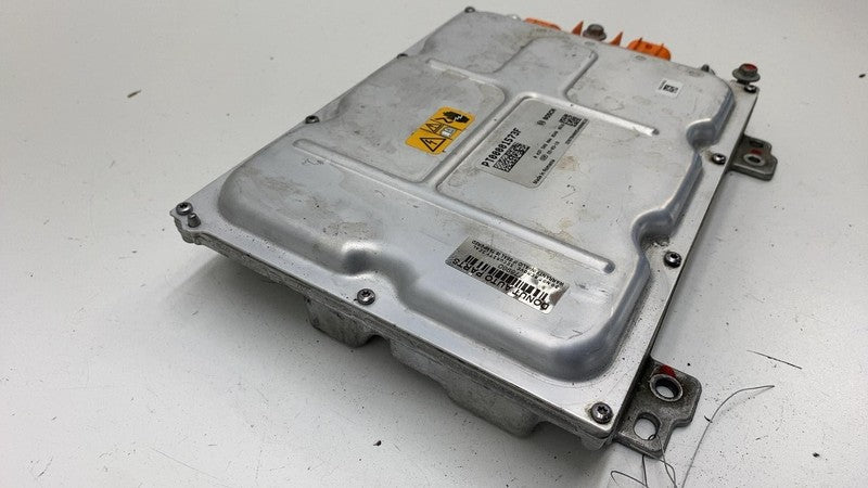 PT00001573-F ⭕22-24 Rivian R1T R1S Front DC to DC Power Converter Control Module PT00001573-F