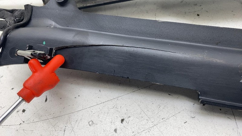 ⭕ 16-20 Tesla Model X Passenger Side Spine Carrier Bracket Right RH 10