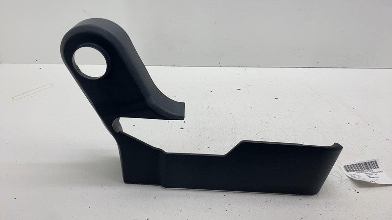 PT00573601 A ⭕ 25 Rivian R1S Rear Driver Side 2nd Row Inner Seat Trim Cover Left PT00573601-A