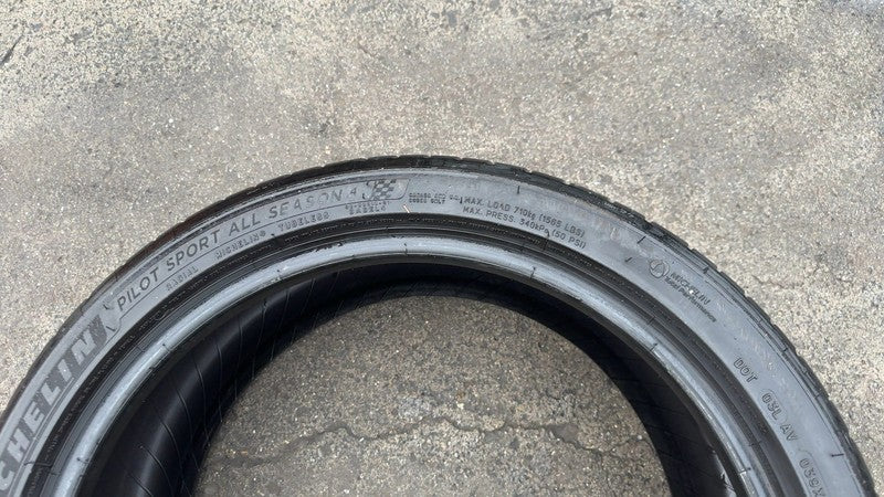 ⭕ Michelin Pilot Sport All Season 4 Tire 235/40 ZR19 96Y