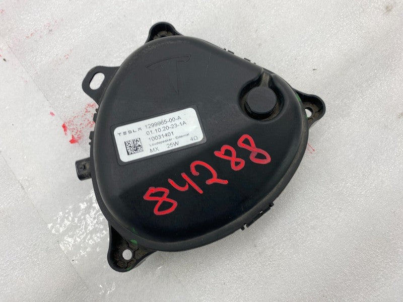 1299965 00 A 12-23 Model 3 S X Y Pedestrian Warning Speaker External Loudspeaker 1299965-00-A