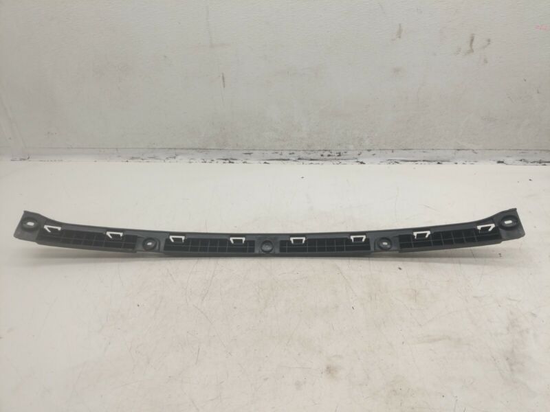 2012-2022 Tesla Model S Rear Bumper Center Support Body Attachment Bracket Assy