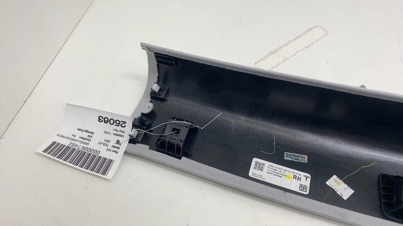 ⭕ 2024 2025 Model 3 Passenger Side Upper Rail Trim Cover Right RH 1771