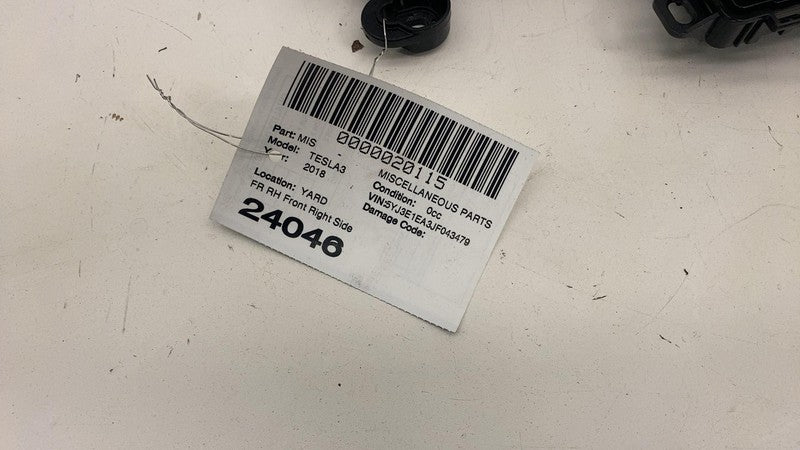 ⭕ 2017-2020 Tesla Model 3 Right Low Voltage Controller Electronic Cont