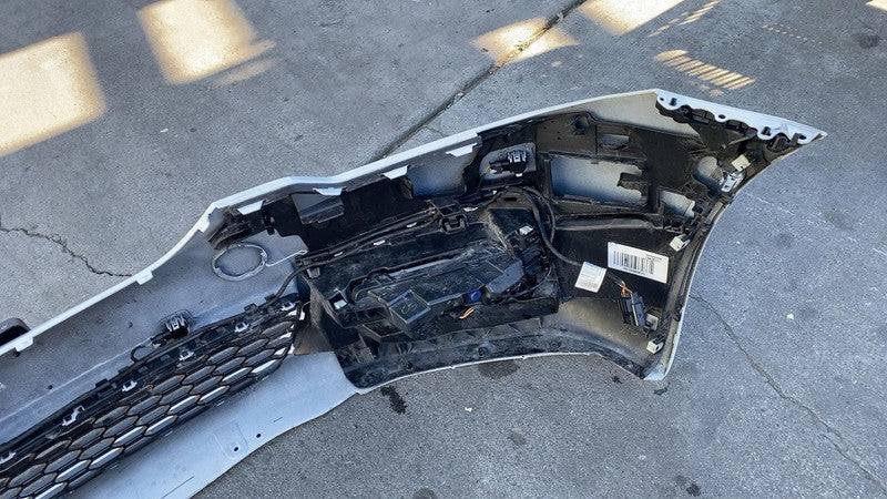 2018-2020 BMW 530e Front Bumper Cover Assy w Park Sensor & Park Light  White 300