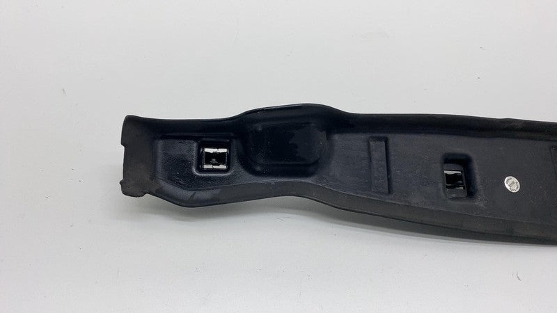 ⭕2021 BMW 530e B46X Front Fender Rearward Seal Protector Cover Right 5