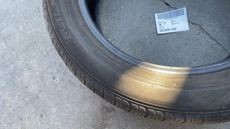 Tesla Model Wheel Rim Falken Radial Tubeless 225/55 A18 98H Tire