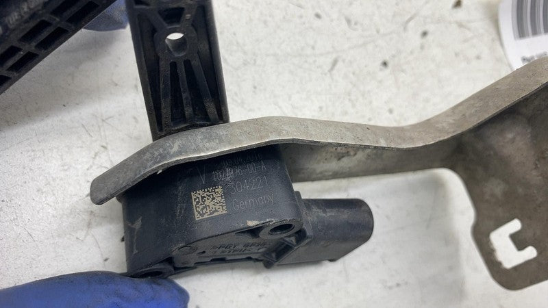 ⭕ 16-20 Tesla Model X Rear Right Air Suspension Ride Height Sensor 102