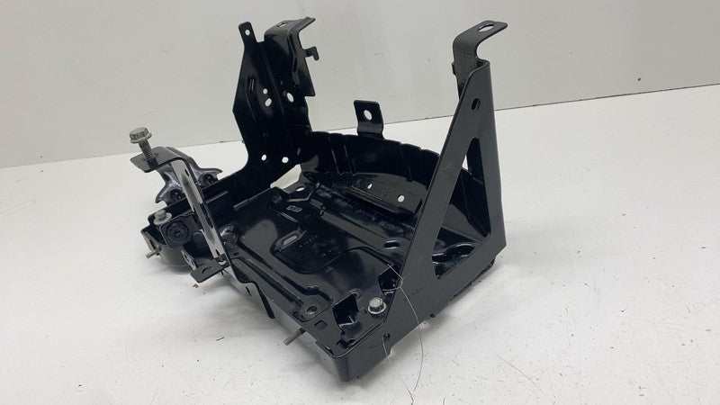 ⭕ 2019-2025 Chevrolet Silverado 1500 Battery Tray Holder Bracket Mount Support