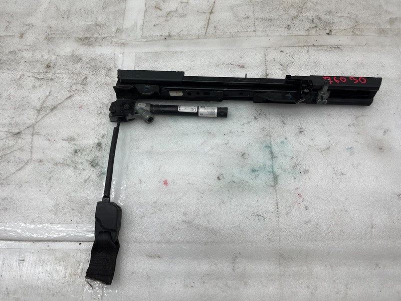 109032401C ⭕ 2017-2023 Tesla Model 3 Y Front Right Lap Seatbelt Pretensioner 1090324-01-C