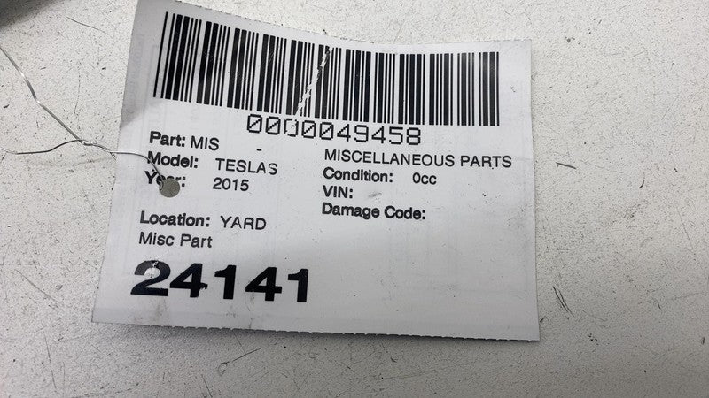 104825903A 2012-2020 Tesla Model S Front Passenger Side 1st Row Seat Belt & Retractor Right