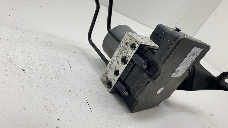 A2979009409 ⭕2022 Mercedes-Benz EQS 450+ Anti Lock Brake ABS Pump Control Module A2979009409