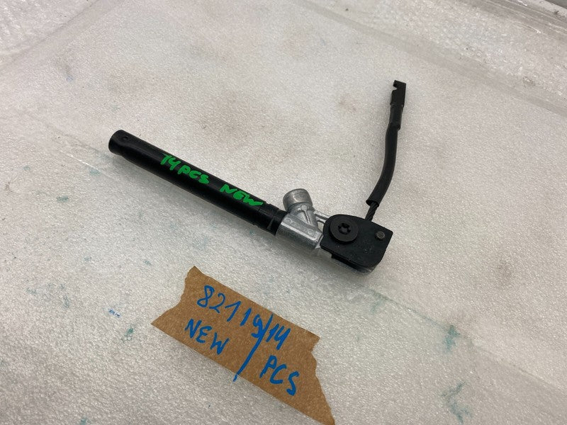 1090322 01 C ⭕ 17-23 Tesla Model 3 Y Driver Side Seat Belt Lap Pretensioner Left 1090322-01-C