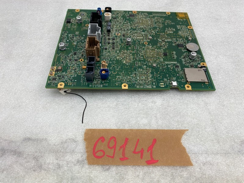 101589700F ⭕2016-2020 Tesla Model S Media Control Unit Motherboard Electronics 1015897-00-F