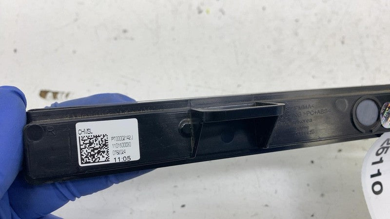 PT00002142-J ⭕2022-2025 Rivian R1S Rear Right High Mounted LED Third Brake Light PT00002142-J