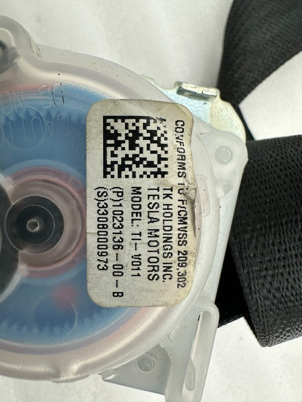 1023136 00 B ⭕12-15 Model S Rear Passenger 2nd Row Seat Belt & Retractor Right 1023136-00-B