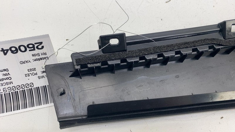 31672583 ⭕ 21-23 Polestar 2 Rear Right Exterior B-Pillar Applique Trim Molding 31672583