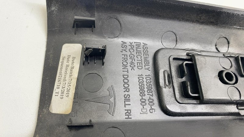 2016-2020 Tesla Model X Front Passenger Door Sill Scuff Plate Trim Cov