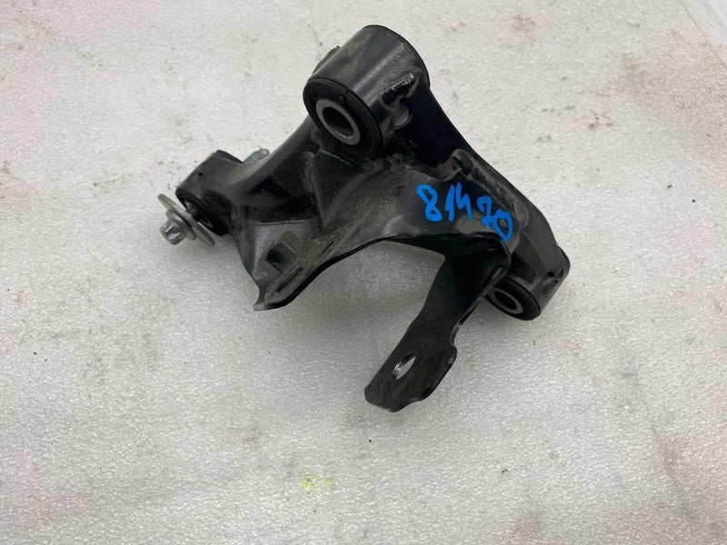111152100B ⭕ 17-23 Model 3 Front Left Drive Unit Motor Mount Support Bracket 1111521-00-B