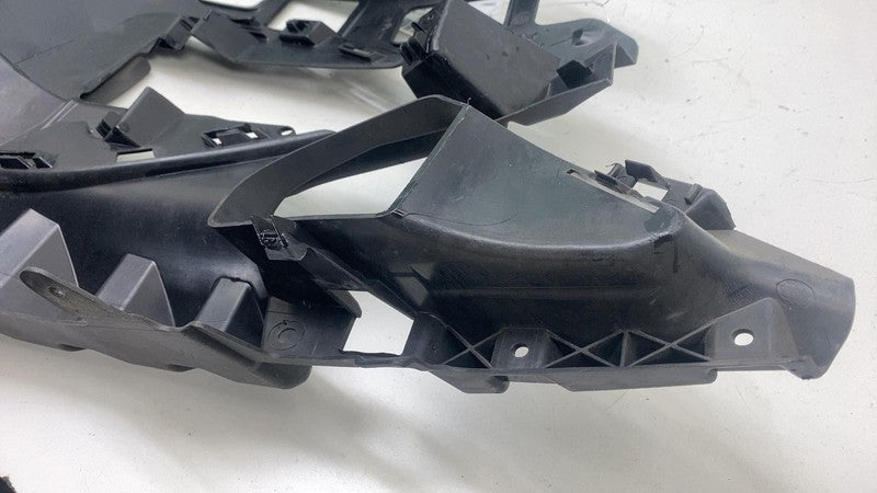 ⭕ 20-23 BMW 2-Series F44 Driver Side Bumper Foglamp Bracket Left LH OE