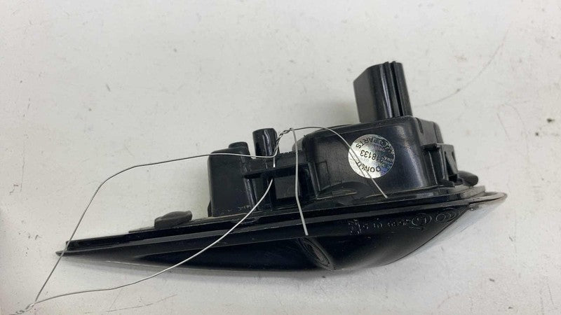 1125106-77-C ⭕ 2017-2023 Model 3 Front Left Repeater Turn Signal Fender Camera 1125106-77-C