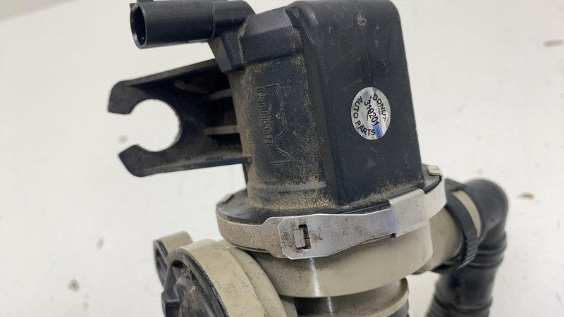 ⭕2014-2021 BMW i3 I01 Fuel Evaporation Charcoal Canister Assembly OEM 