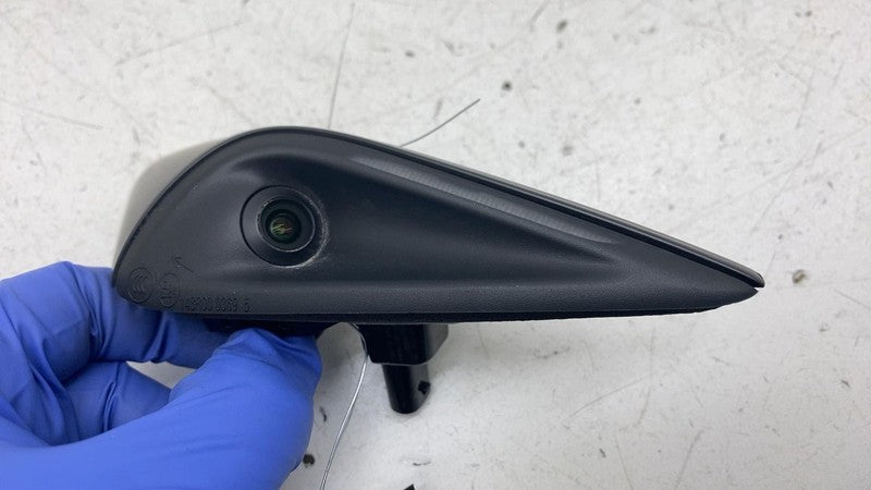 ⭕ 2024-2026 Tesla Model Y Front Left Repeater Turn Signal Fender Camer
