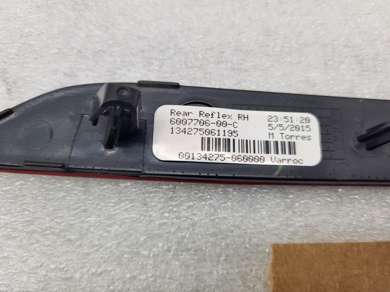 600770600C ⭕ 2012-2020 Tesla Model S Rear Right Bumper Light Reflector Lamp RH 6007706-00-C
