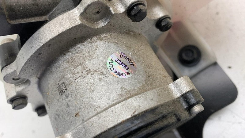 H25431CV002 2022-2024 Kia EV6  Radiator Coolant Reservoir Expansion Tank Electric Water Pump